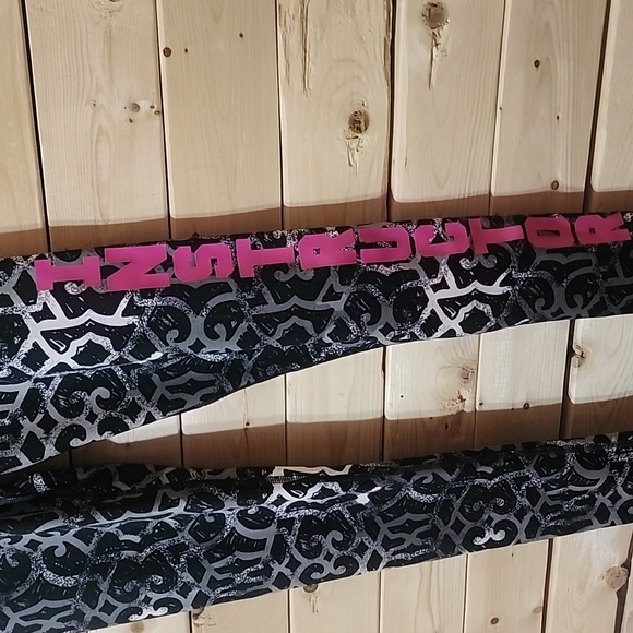 Zumba Fittness Dance Leggings Size Spicey INSTRUCTOR - Picture 3 of 7